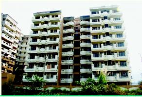 Stop-work notice to green belt building with 718 flats in Noida